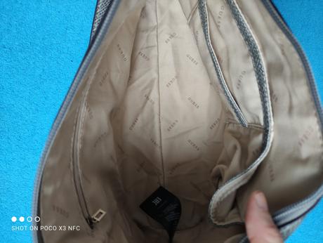 Kabelka guess, guess