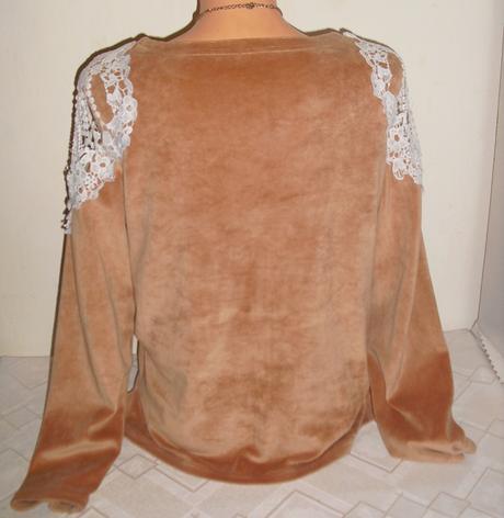 Makucky plysovy svetrik, l