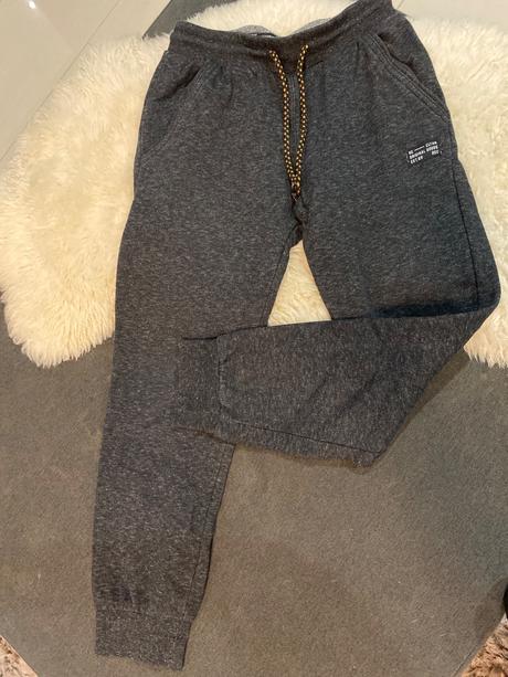 Tepláky, reserved,146