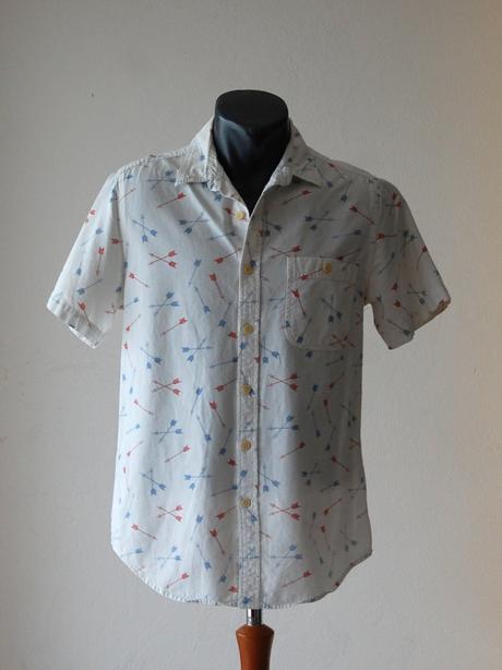 Pánska košeľa topman s potlačou šípov, m