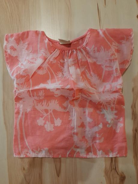 Zaujímavé lososové tričko, zara,104