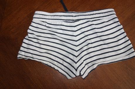 Sortky pasikave, h&m,158