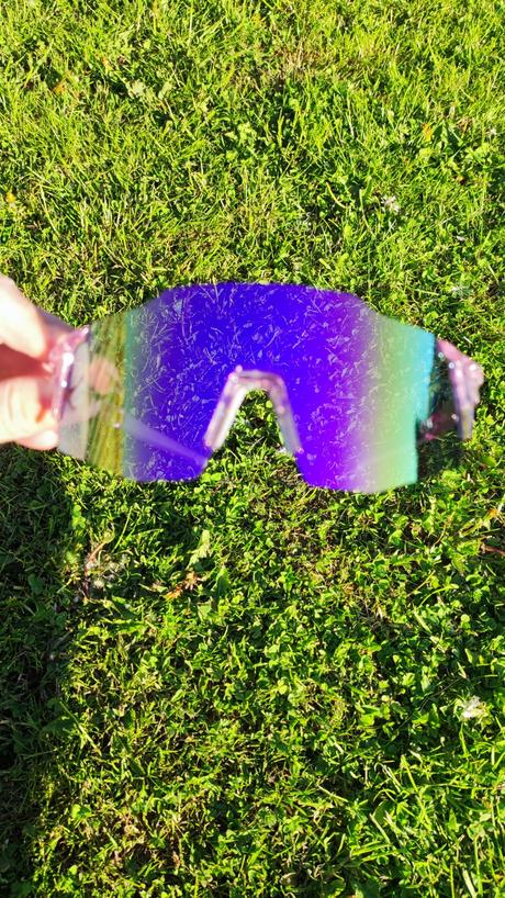 Bezrámové ľahké športové okuliare, 