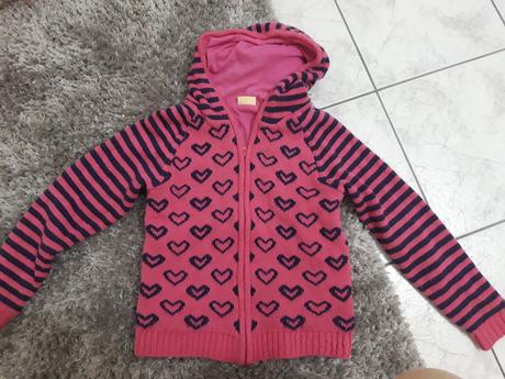 Teply svetrik darujem, next,122