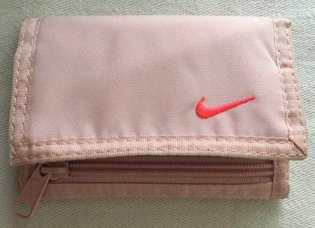 Nike peňaženka, nike