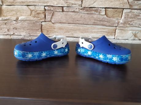 Frozen crocs, crocs,25