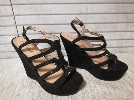 Sandále na platforme, 38