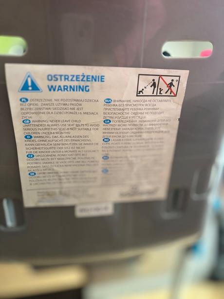 Jedálenská polohovateľná stolička, baby design