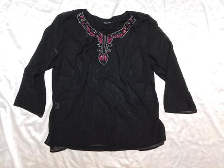 Pekna bluzka, 52