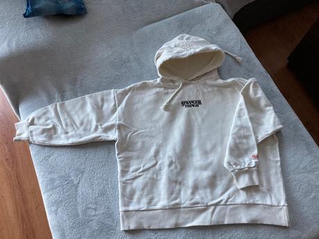 Mikina stranger thinks, 158