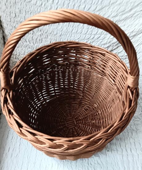 Prútený košík, 