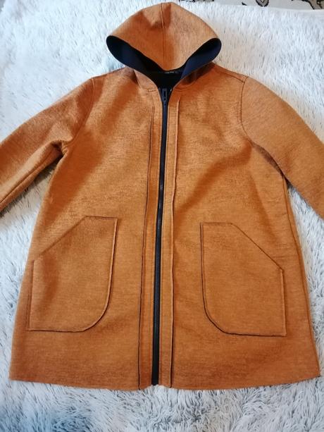 Skoricovomodry kabátik, 46