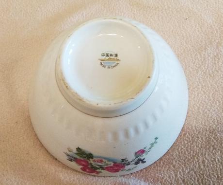 Servirovacia misa hlboka,