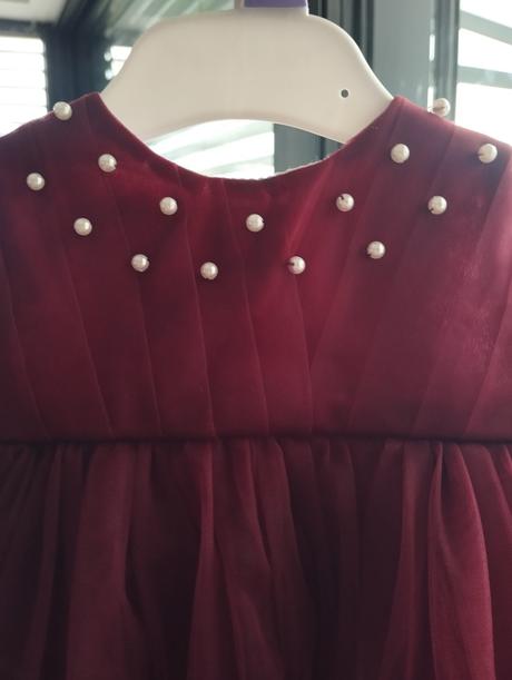 Spoločenské saty, 74