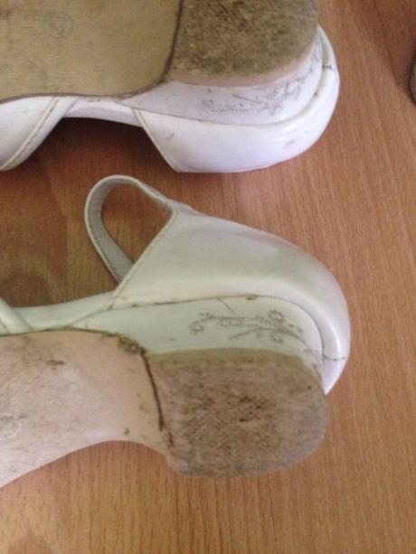 Biele sandalky33, 33