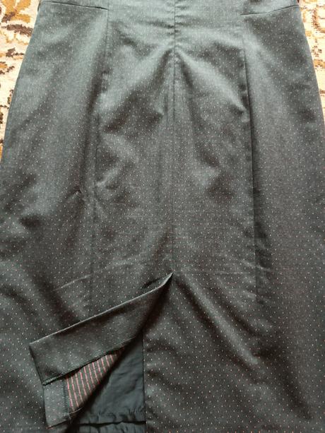 Šaty bez rukávov s jemnými bodkami, next,42