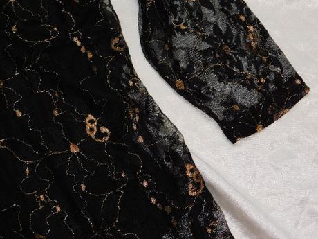 Pekna čipkovana bluzka, 46