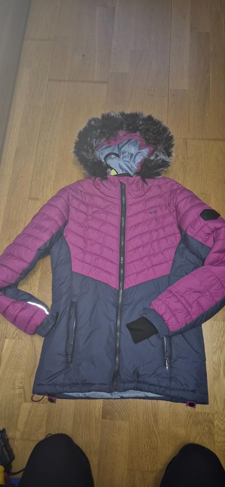 Zimna bunda, lewro,146