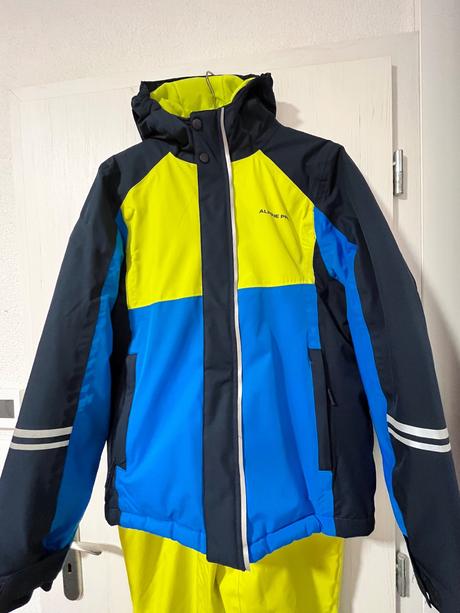 Krásny kvalitný komplet, alpine pro,164