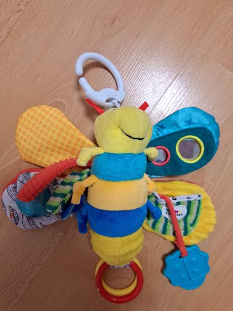 Motýľ na zavesenie,