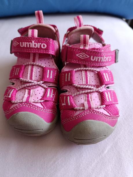 Sandálky sportisimo, 25