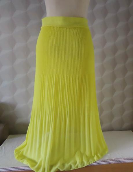 Plisovaná sukňa veľ. xl, xl