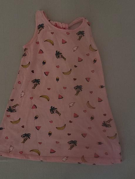 Balík letného oblečenia, 86–98