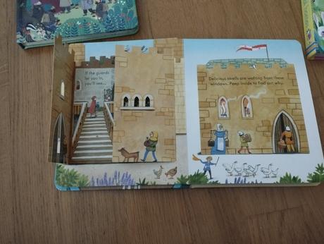 Knihy usborne okienkové ang.,