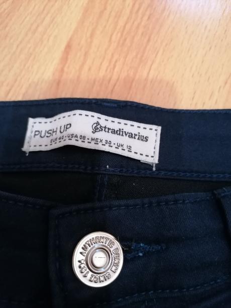 Nohavice, stradivarius,38