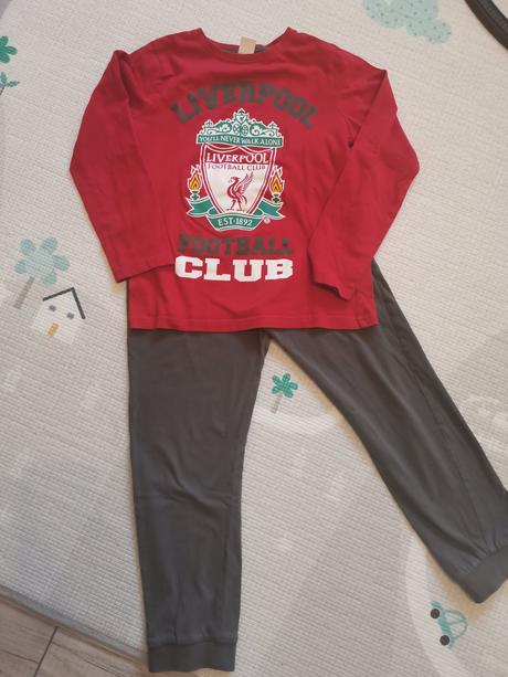 Pyzamko 134/140, 134