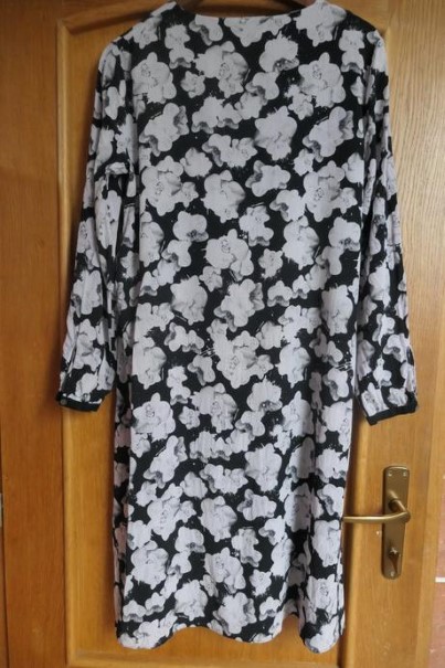 Karl lagerfeld original letne vzdusne saty m/l, m