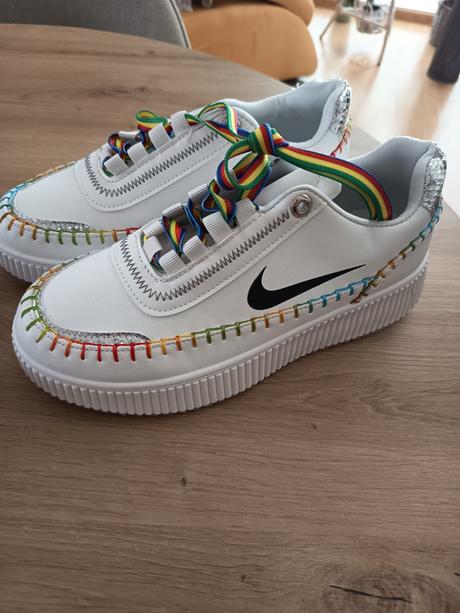Botasky, nike,38