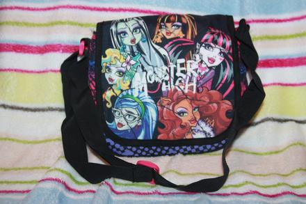 Kabelka monster high,