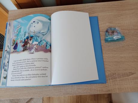 Kniha disney ľadové kráľovstvo(edícia s darčekom), 