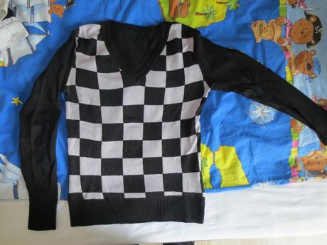 Elegantny svetrik, m