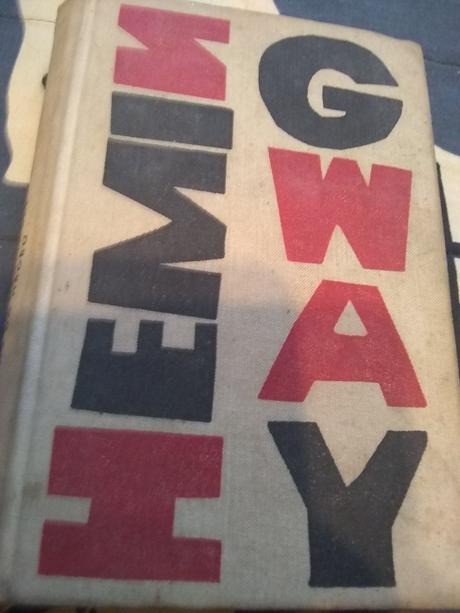 Komu zvonia do hrobu-hemingway, 