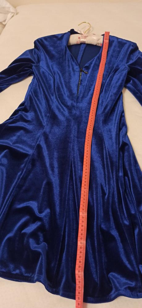 Zľava zamatové spoločenské šaty - parížska modrá, 38