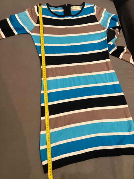 Šaty na zimne obdobie, s