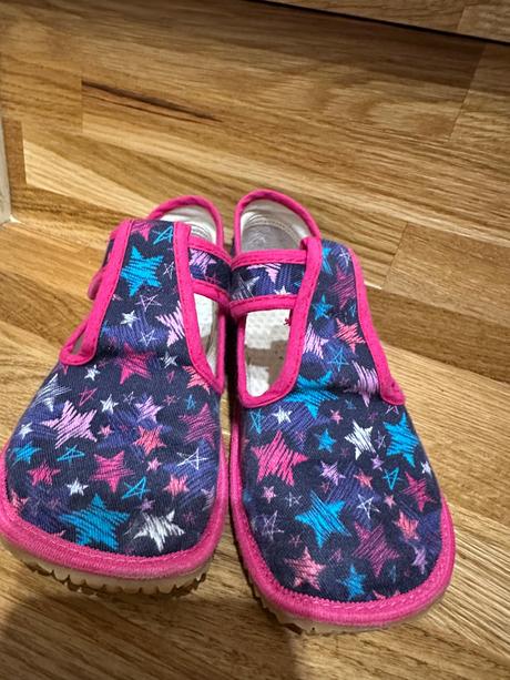 Papučky beda, beda,28