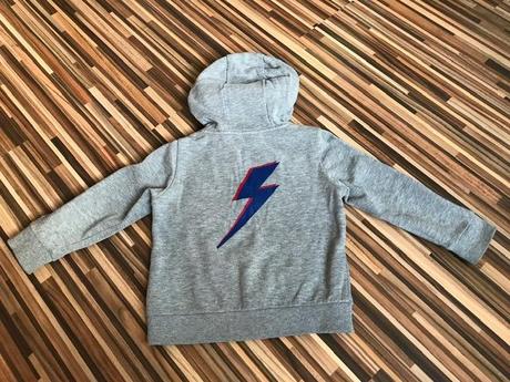 Mikinka 104, f&f,104