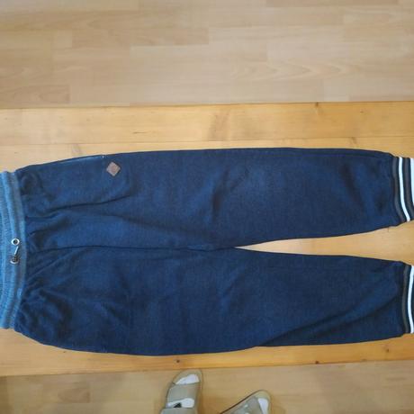 Tepláky č. 140/146, authority,140