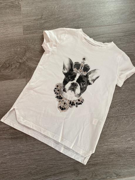 Tricko so psikom, reserved,116