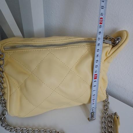 Bledožltá prešívaná kabelka stradivarius, stradivarius