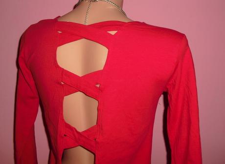 Sexy cerveny topik, s