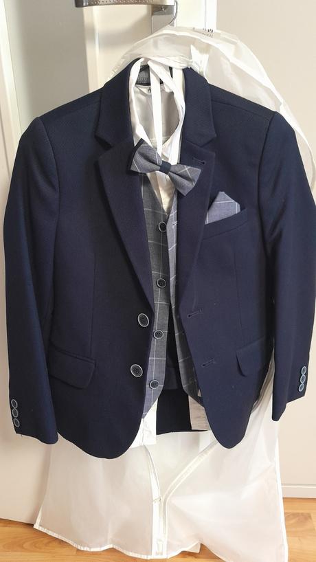 Luxusný oblek slim 134 so všetkým, 134