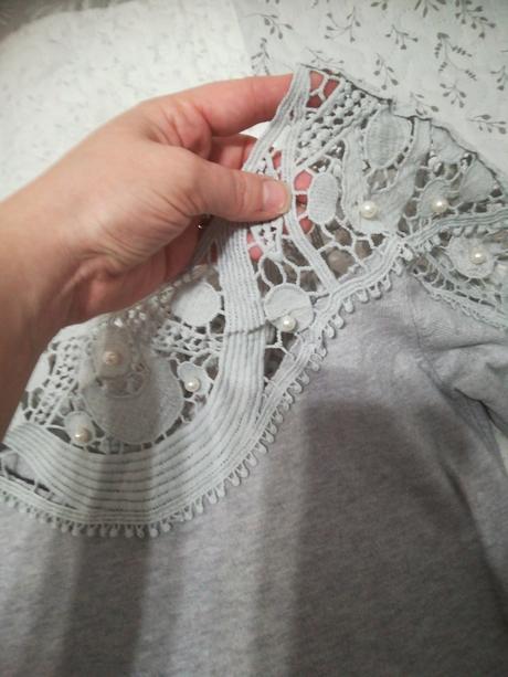 Pulovrik s cipkou, s