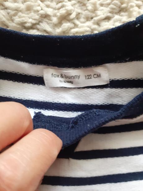 Pásikavý bielo-modrý pulóver, sinsay,122