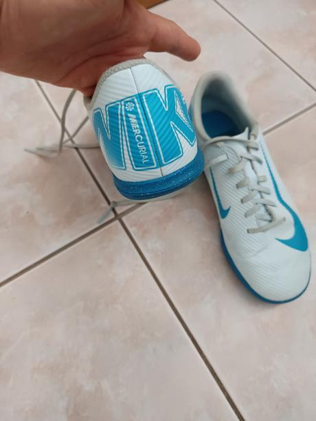 Halovky nike biele, nike,35