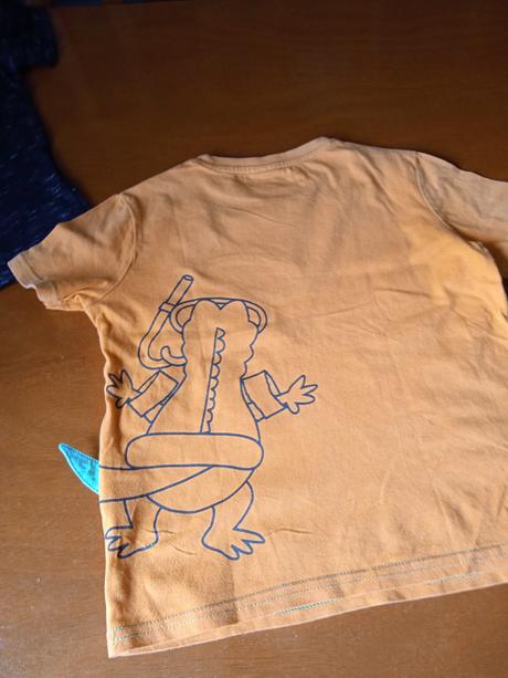 Tričko 104/110, lupilu,104