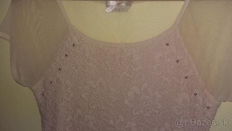 Šaty s čipkou, house,m